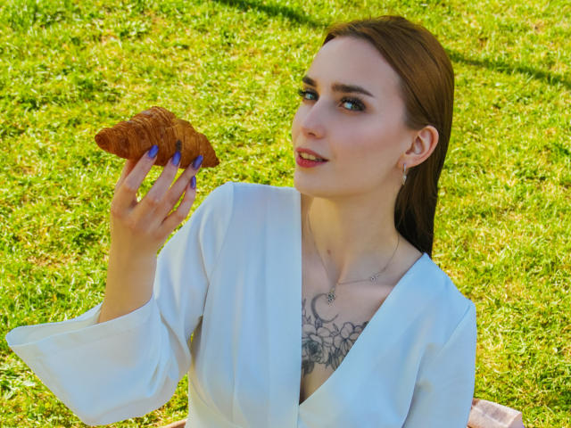 AlexisHott - Live porn &amp; sex cam - 21105638