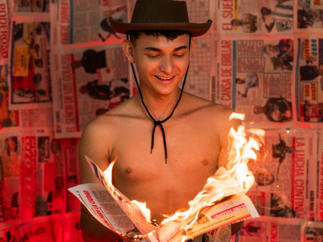 LiamHottestToy - сексуальная веб-камера в реальном времени - 21105766