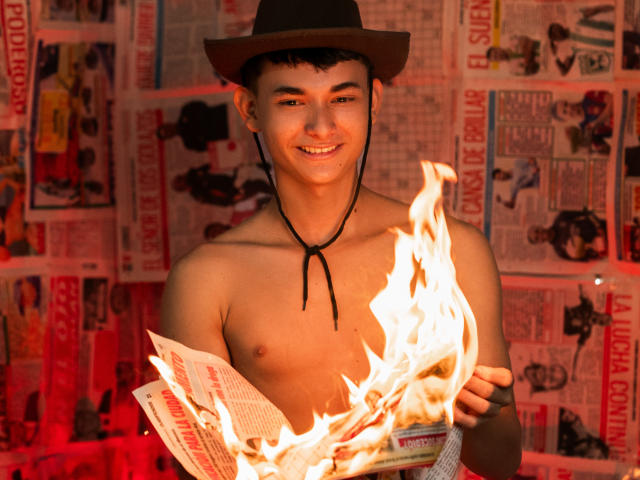 LiamHottestToy - сексуальная веб-камера в реальном времени - 21105774