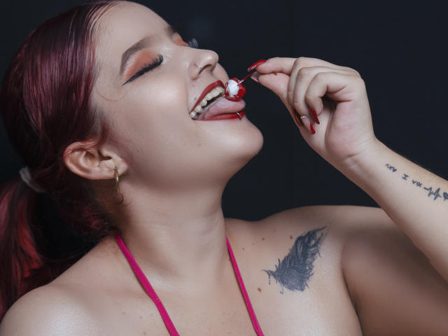 HugeTitsToFuck - Camera khiêu dâm &amp; quyến rũ trực tiếp - 21106314