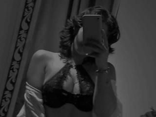 JulietaHass - Sexe cam en vivo - 21110494