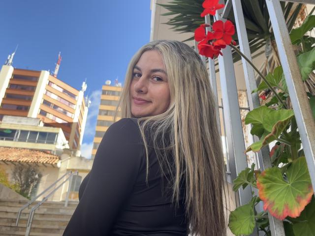 AtheneaRossi - Live porn &amp; sex cam - 21113430