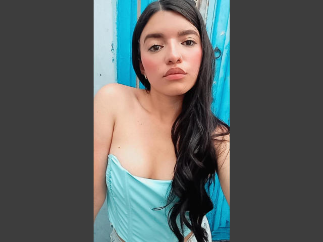 MiahSantos - Sexe cam en vivo - 21115826