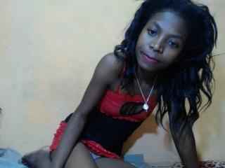 PrettyChocolat69 - Live porn &amp; sex cam - 21116074