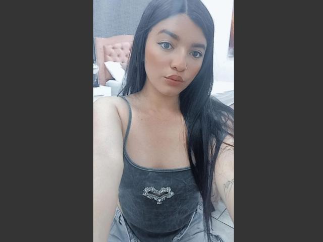 MiahSantos - Live porn &amp; sex cam - 21116538