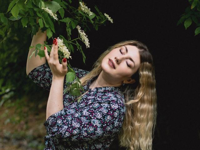 SofiaLux - Élő pornó és szexkamera - 21116970