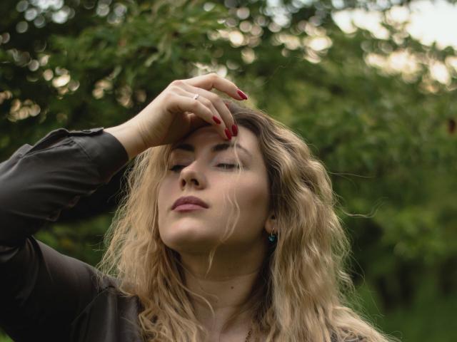 SofiaLux - Live porn &amp; sex cam - 21116986