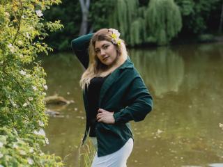 SofiaLux - Live porn &amp; sex cam - 21117162