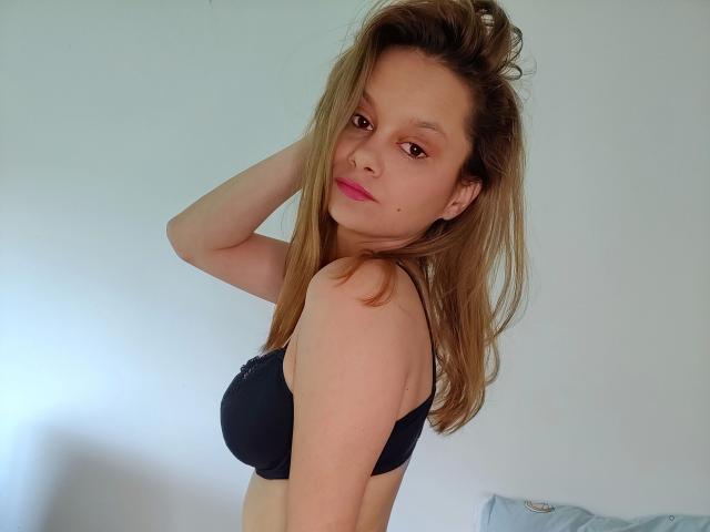 RuxandraDanny-hot - Live porn &amp; sex cam - 21117602