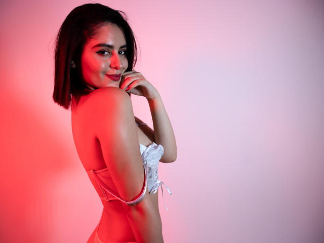 MiaGlamour - Live porn &amp; sex cam - 21120190