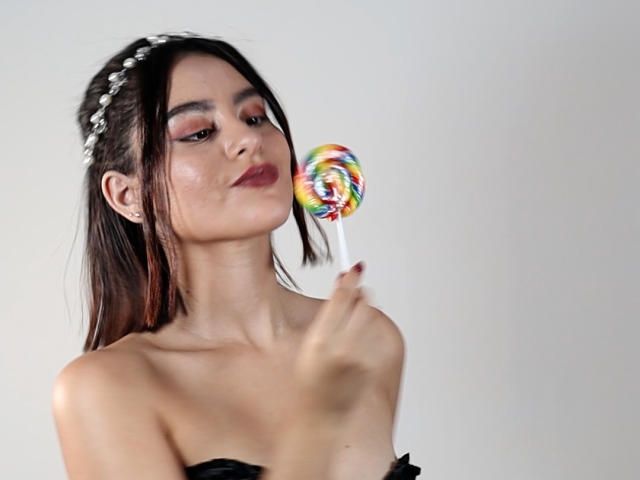 MiaGlamour - Live porn &amp; sex cam - 21120206