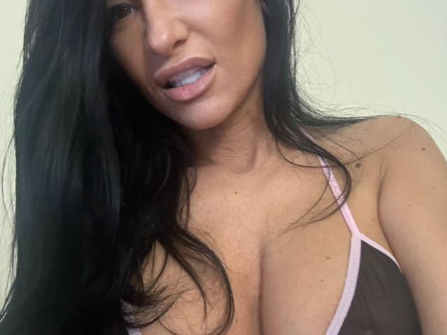 AndraD - Live porn &amp; sex cam - 21124438