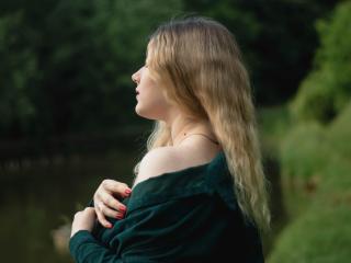 SofiaLux - Live porn &amp; sex cam - 21125710