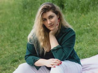 SofiaLux - Live porn &amp; sex cam - 21125842