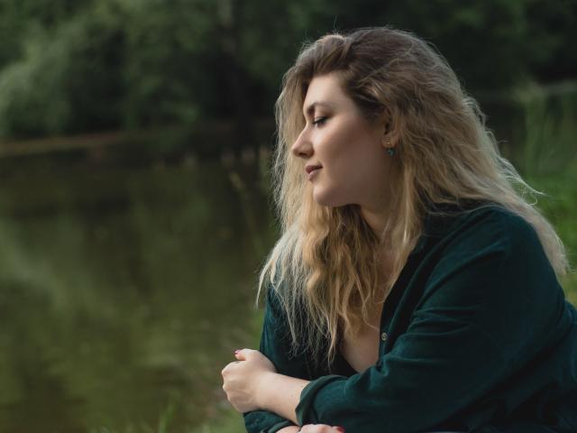 SofiaLux - Live porn &amp; sex cam - 21125870