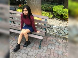 MileyWatson - Live porn &amp;amp; sex cam - 21126310