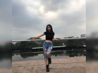 MileyWatson - Live porn &amp;amp; sex cam - 21126370