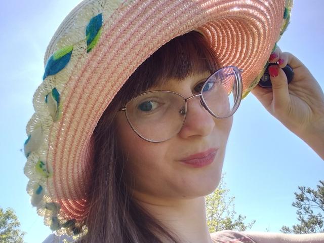 KiraGoldens - Live porn &amp; sex cam - 21126858