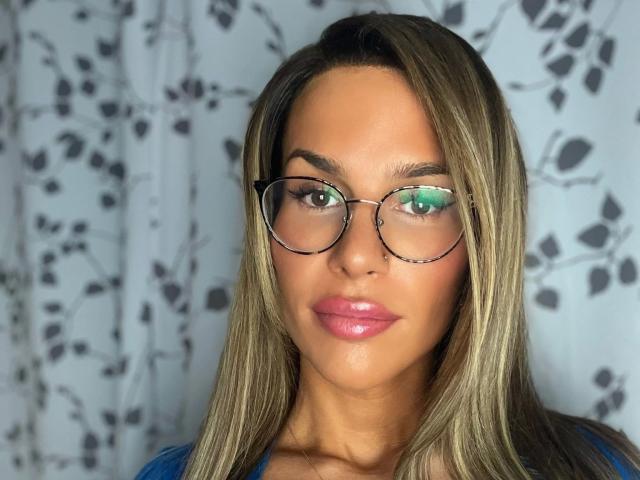 SarahmillionTS-hot - сексуальная веб-камера в реальном времени - 21127138