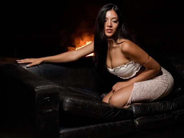 MartinaLopez - Live porn &amp; sex cam - 21127638