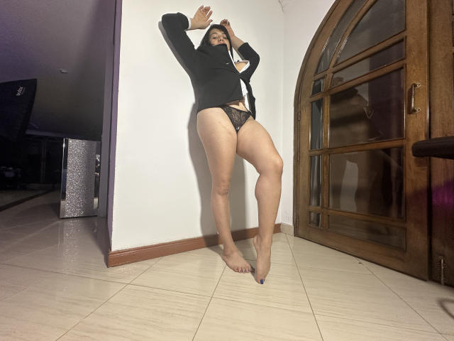 AlmaWhite - Live porn &amp; sex cam - 21127746