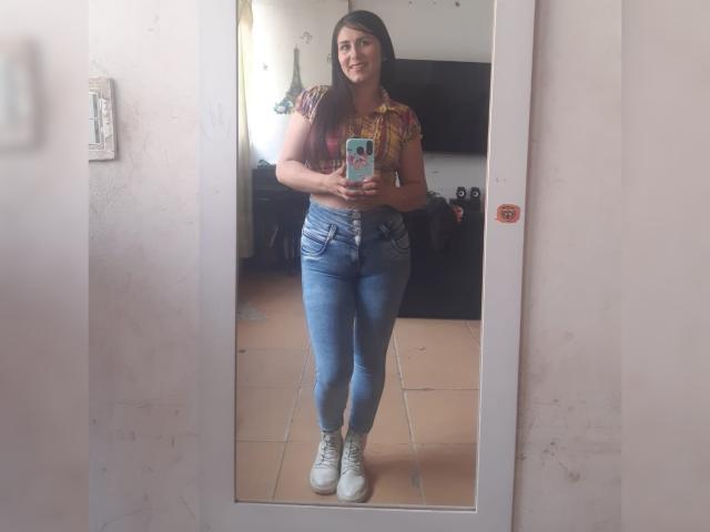 AliissonHale - Live porn &amp; sex cam - 21128714