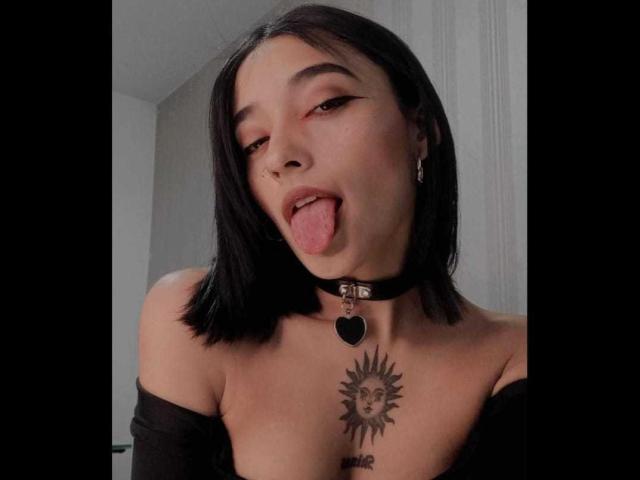 SalomeMille - Porno na żywo i seks kamera - 21129254