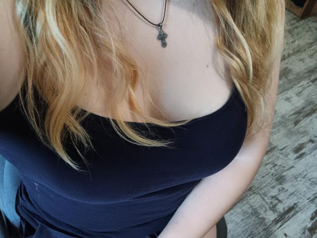 Leiliia - Live sex cam - 21129698