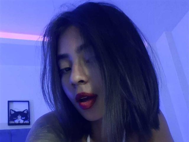 VictoryaBecker - Live porn &amp; sex cam - 21130322