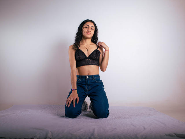 VioletaWembley - Live porno og sexkamera - 21130466