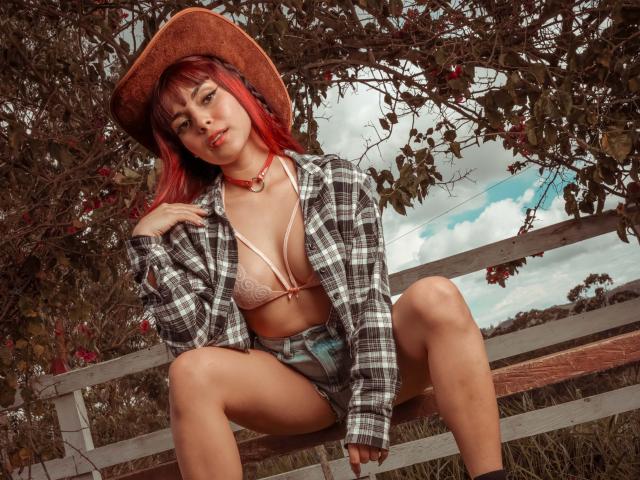 AlySnow - Live porn &amp; sex cam - 21131786