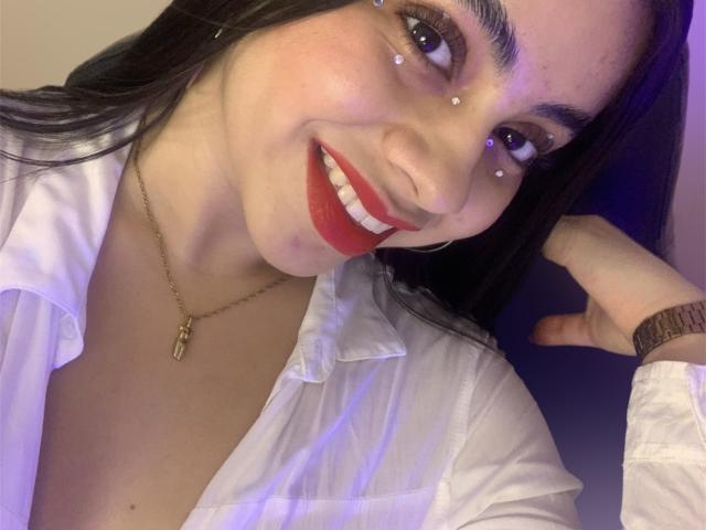 KataleyaForbes - Live porn &amp; sex cam - 21139918