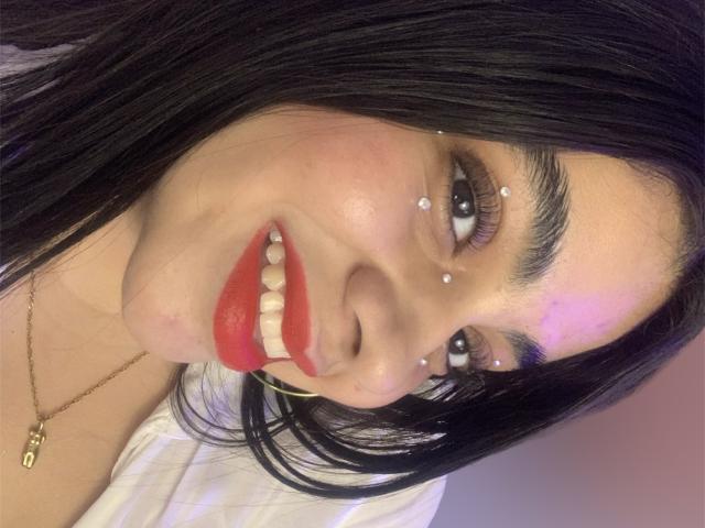 KataleyaForbes - Live porn &amp; sex cam - 21139938