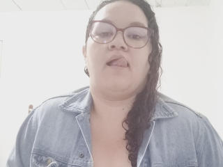 ElaMartinz - Live porn &amp; sex cam - 21140878