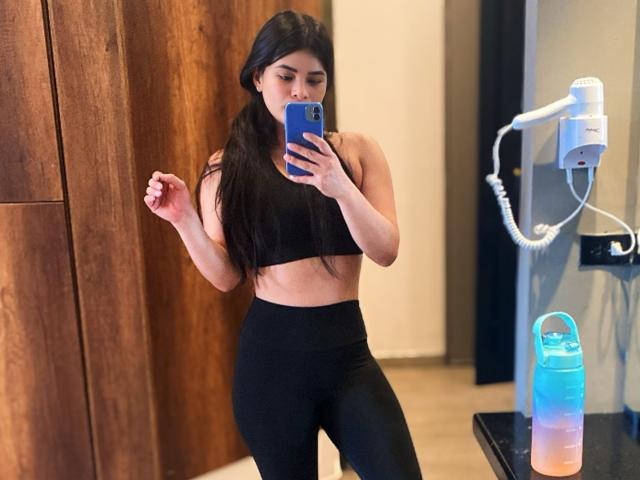 PaulinaValley - Live porn &amp; sex cam - 21140902