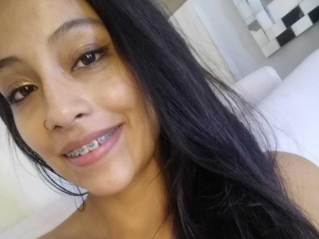 NoremCute - Camera khiêu dâm &amp; quyến rũ trực tiếp - 21142338