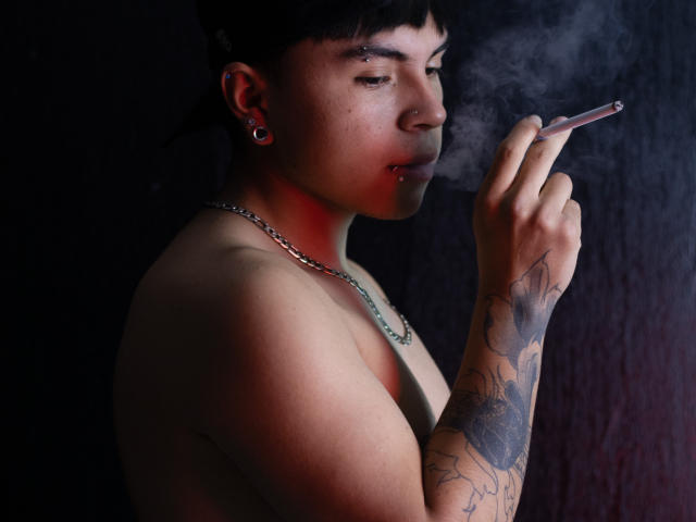 AzrraelSanchez - Live porn &amp; sex cam - 21144822