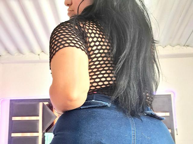 VivianaThomson - Live sex cam - 21147366