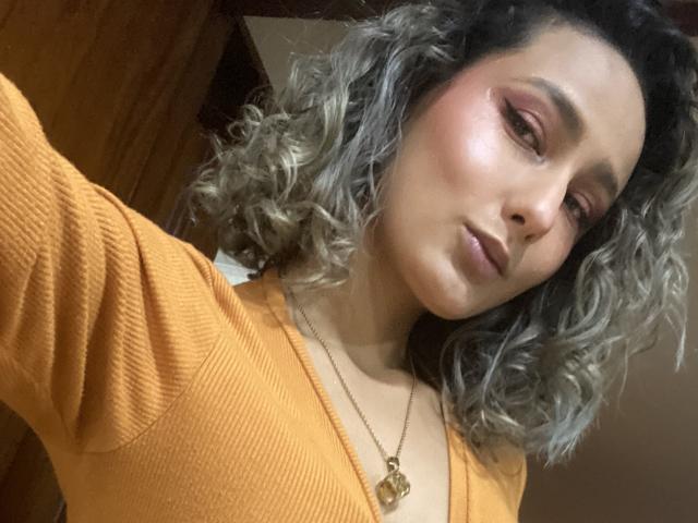 FloraSaenz - сексуальная веб-камера в реальном времени - 21148734