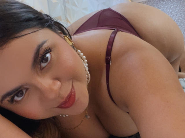 MissSofiia - сексуальная веб-камера в реальном времени - 21151346