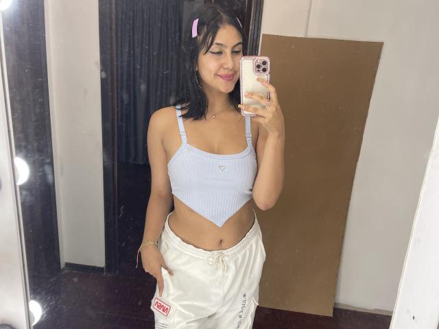 SarahXRouse - Camera khiêu dâm &amp; quyến rũ trực tiếp - 21151742