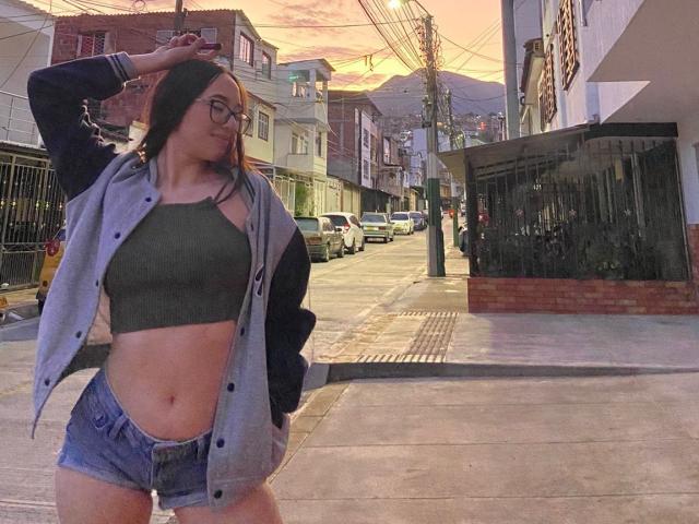 ScarlletTrouse - Live porn &amp; sex cam - 21153338