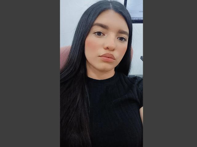 MiahSantos - Live porn &amp; sex cam - 21153502