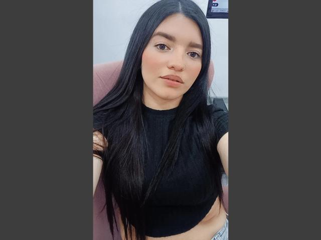 MiahSantos - Live porn &amp; sex cam - 21153506