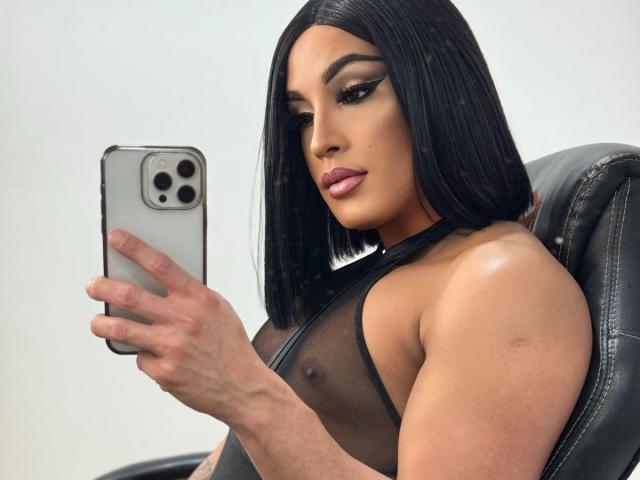 CarlyMartiness - Sexe cam en vivo - 21154966