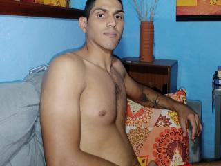 McBride - Camera khiêu dâm &amp; quyến rũ trực tiếp - 21155382