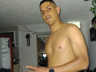 McBride - Camera khiêu dâm &amp; quyến rũ trực tiếp - 21155566