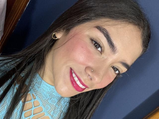 SharonKlart - Live sexe cam - 21155910