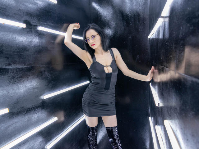 AlanaMoneth - Live porn &amp; sex cam - 21157846