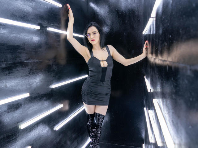 AlanaMoneth - Live porn &amp; sex cam - 21157850